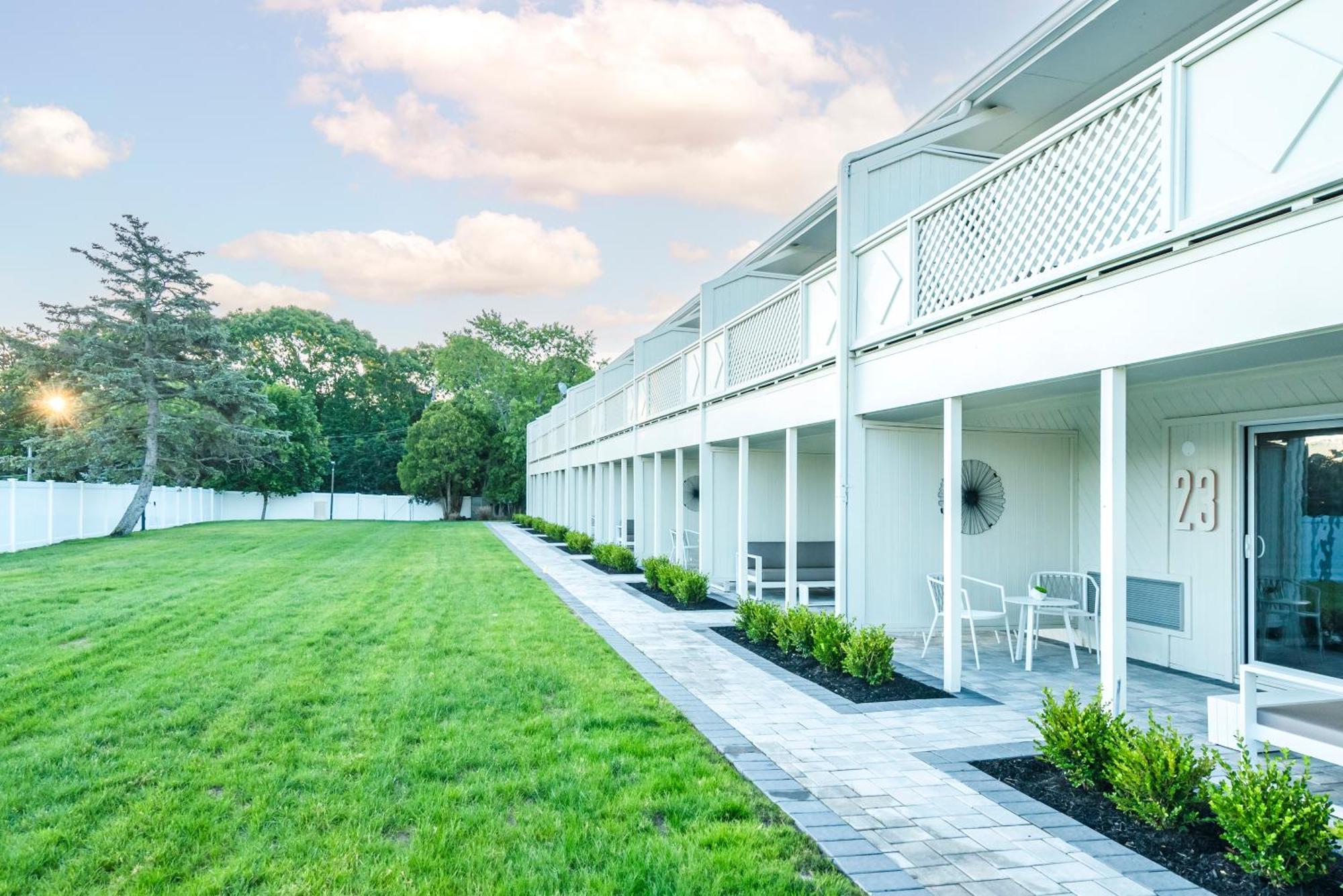The Bentley Hotel Southampton, Part Of Jdv By Hyatt Exterior photo