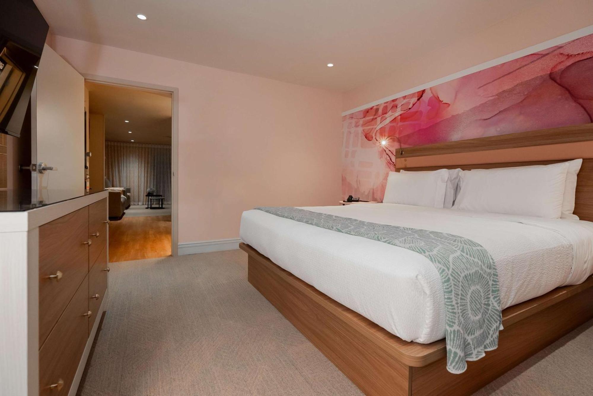 The Bentley Hotel Southampton, Part Of Jdv By Hyatt Exterior photo